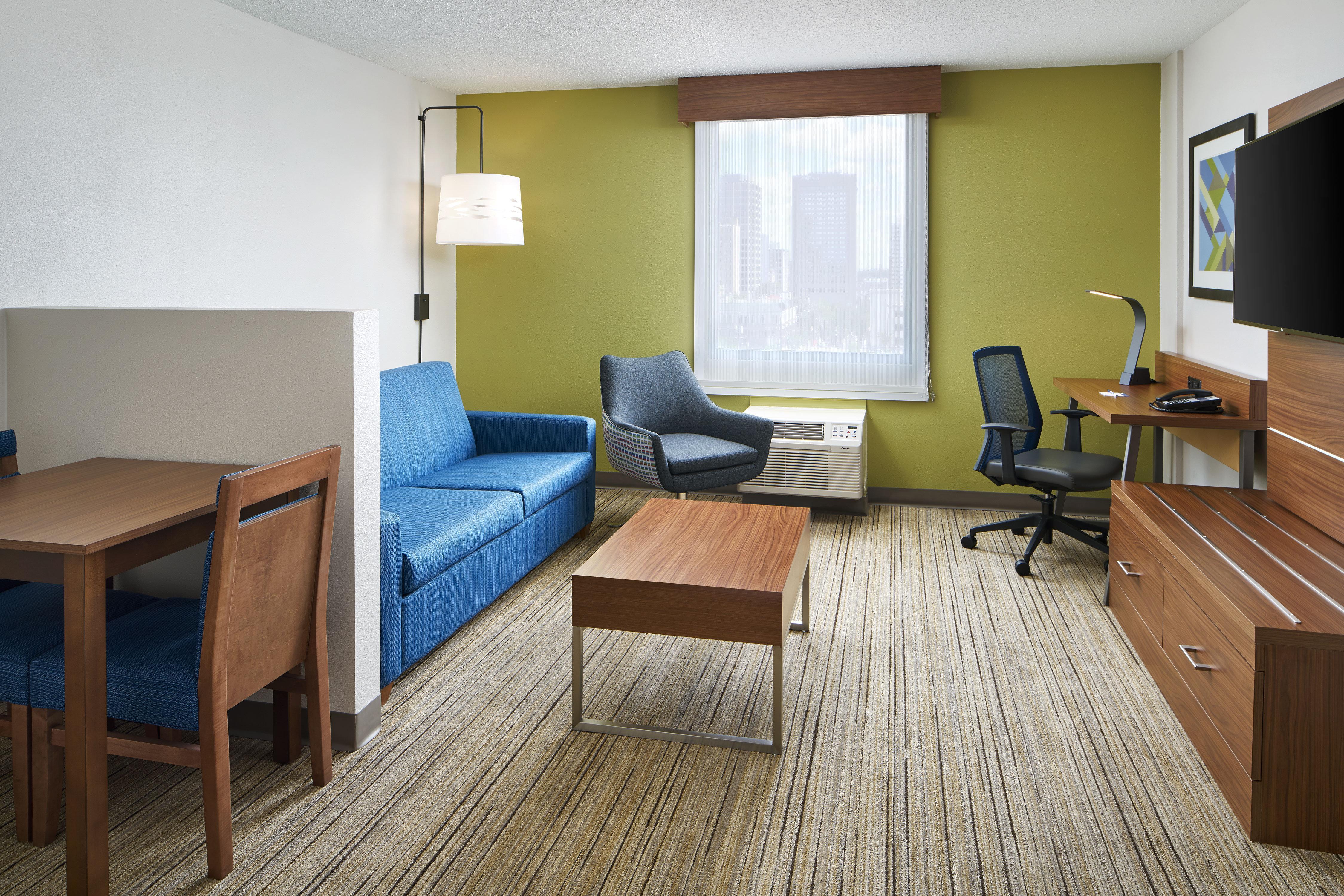 Holiday Inn Express - Richmond Downtown By Ihg Екстериор снимка