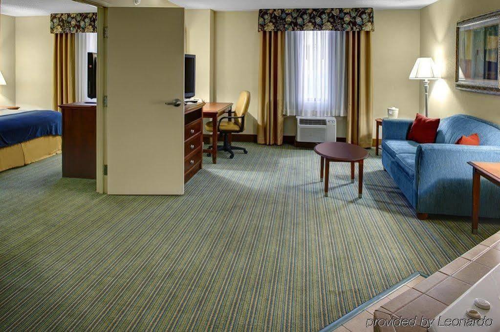 Holiday Inn Express - Richmond Downtown By Ihg Екстериор снимка